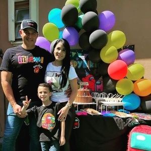 Meet your Posher, Manuel antonio